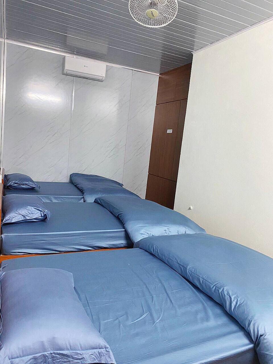 Hang Thuong Hostel - Motorbikes And Tour 河江 外观 照片