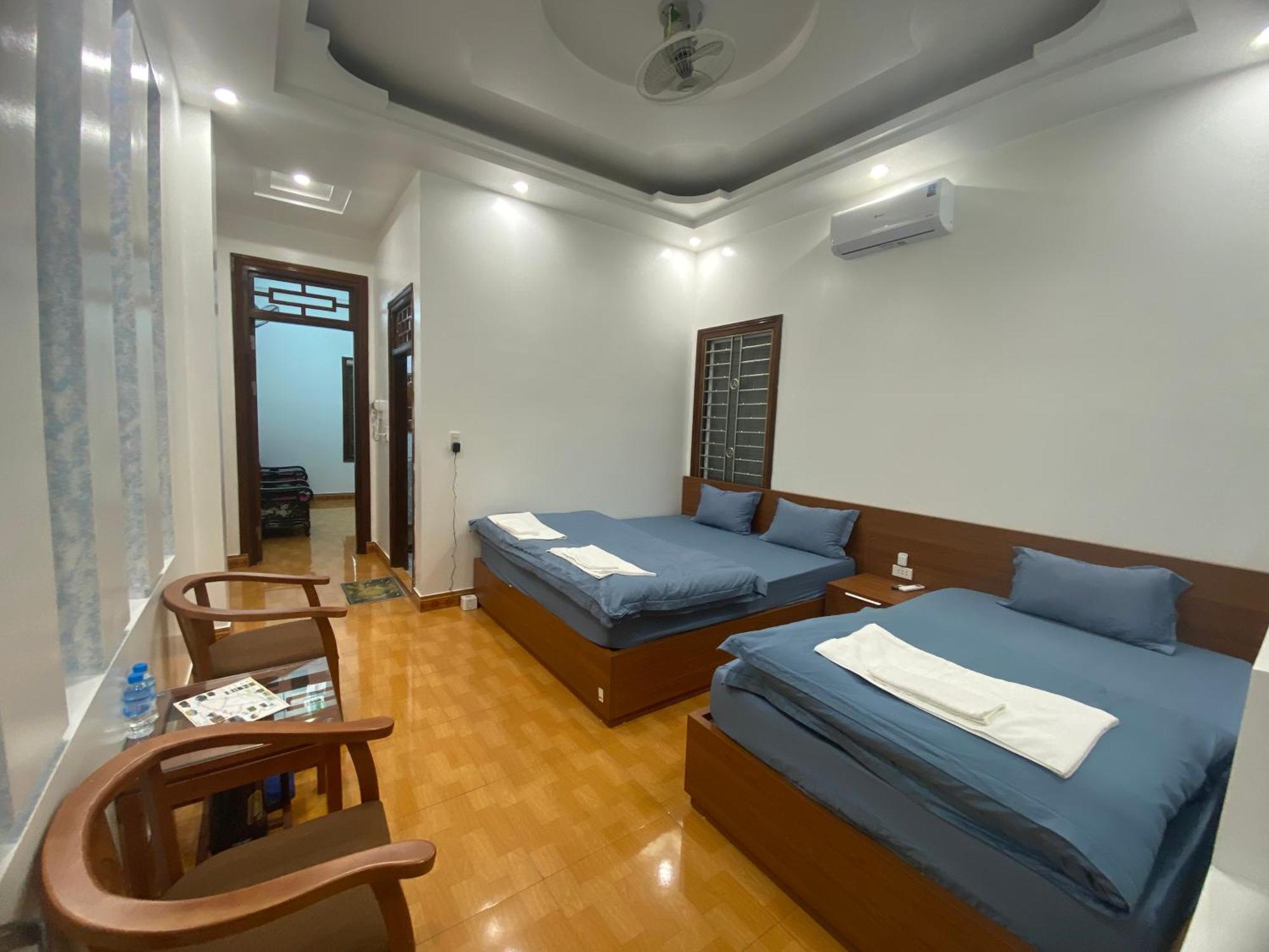 Hang Thuong Hostel - Motorbikes And Tour 河江 外观 照片